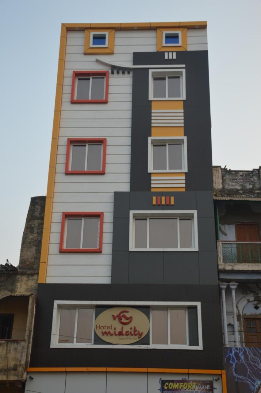 Hotel Midcity Varanasi Exterior photo